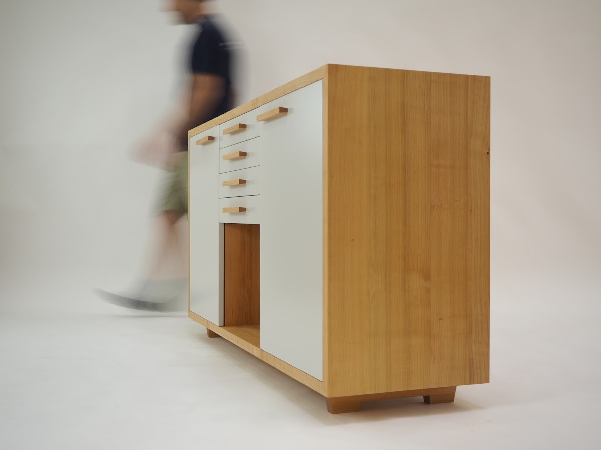 CUSTOMIZE WOODEN FURNITURE